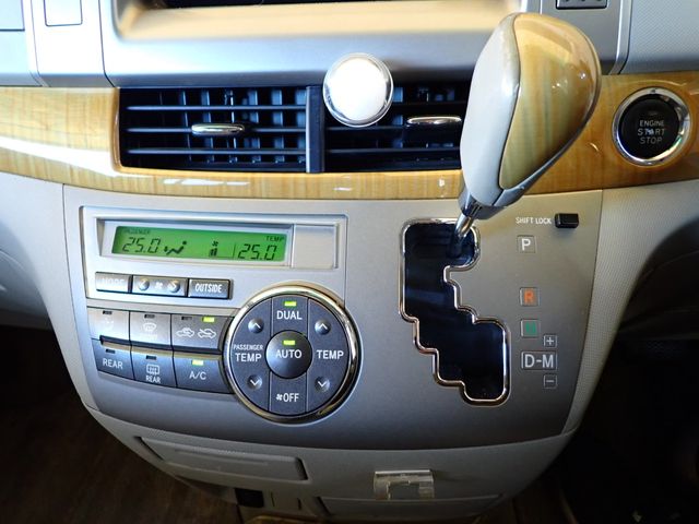 TOYOTA ESTIMA  4WD 2007