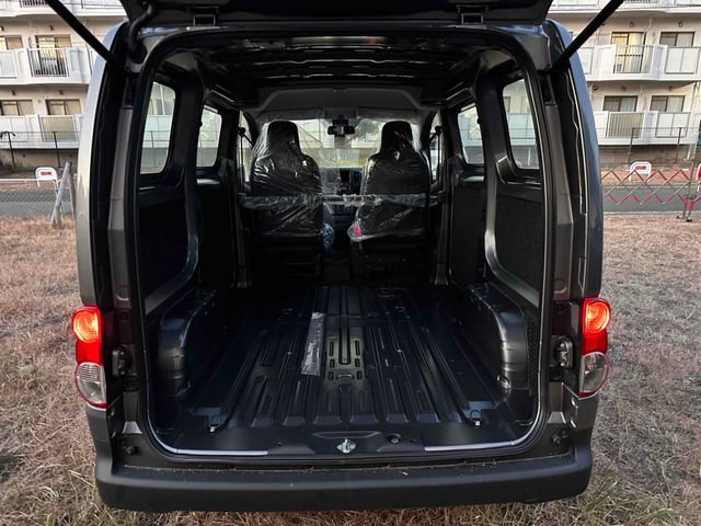 NISSAN NV200 VANETTE van 2022