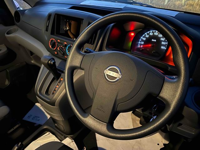 NISSAN NV200 VANETTE van 2021