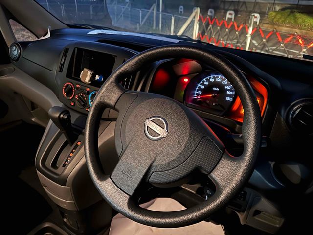 NISSAN NV200 VANETTE van 2022