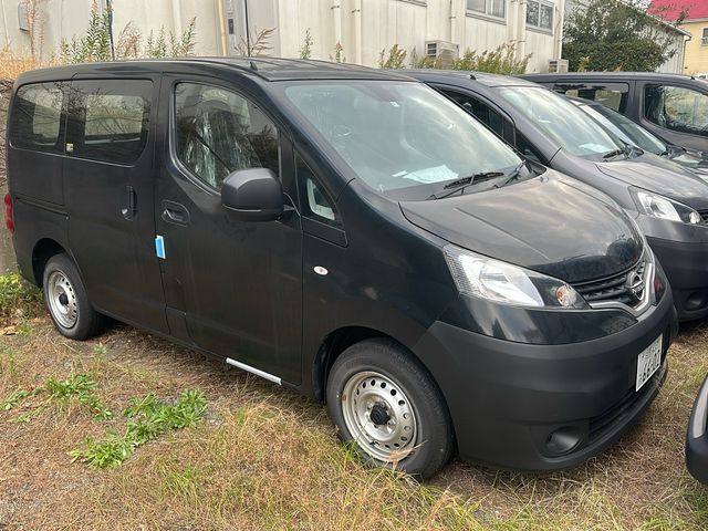 NISSAN NV200 VANETTE van 2021