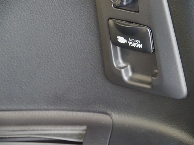 TOYOTA ALPHARD hybrid 4WD 2020