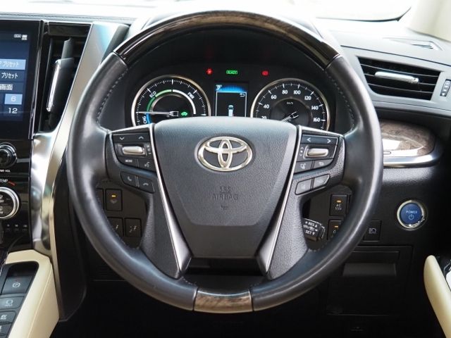 TOYOTA ALPHARD hybrid 4WD 2020