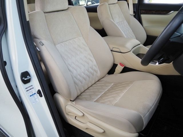 TOYOTA ALPHARD hybrid 4WD 2021