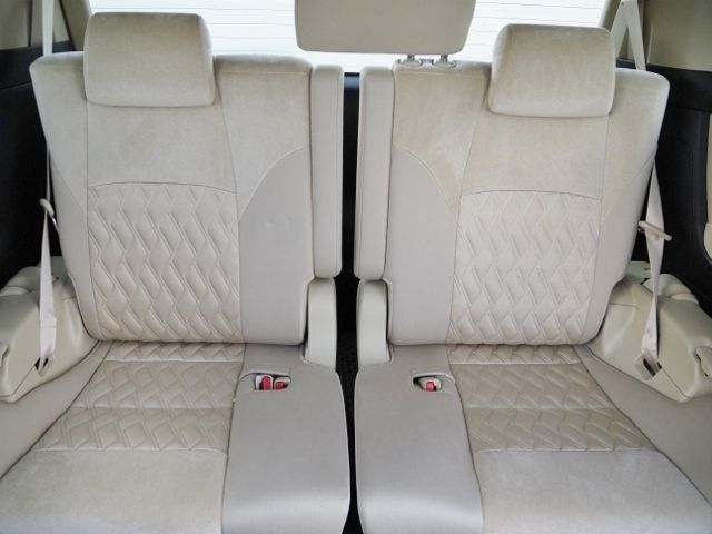 TOYOTA ALPHARD hybrid 4WD 2021