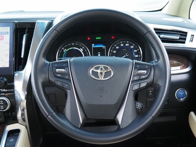 TOYOTA ALPHARD hybrid 4WD 2021