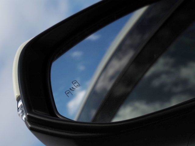 TOYOTA ALPHARD hybrid 4WD 2021