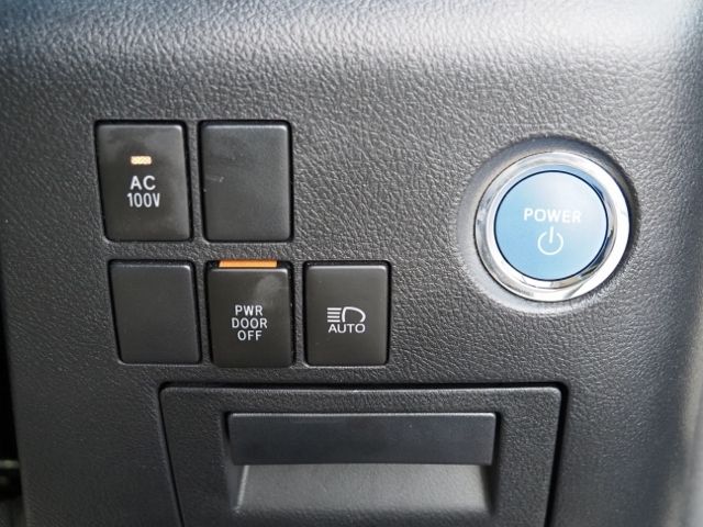 TOYOTA ALPHARD hybrid 4WD 2021