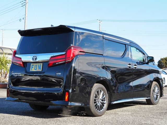 TOYOTA ALPHARD 2023