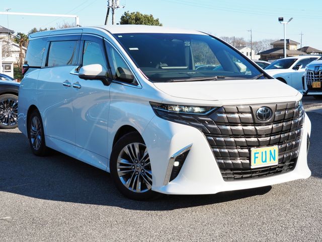 TOYOTA ALPHARD hybrid 4WD 2023