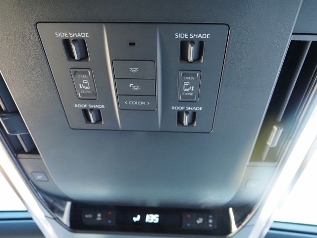 TOYOTA ALPHARD hybrid 4WD 2023