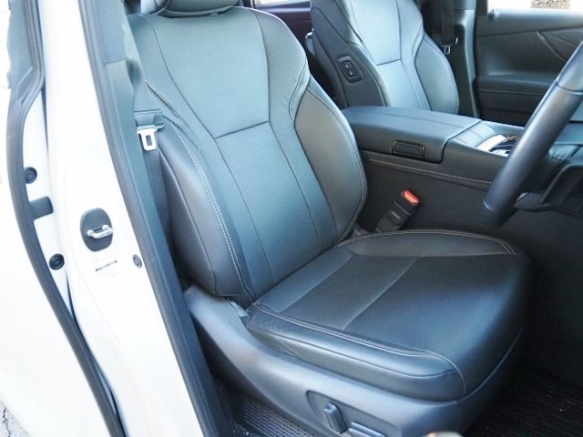 TOYOTA ALPHARD hybrid 4WD 2023