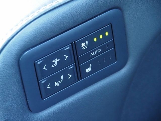 TOYOTA ALPHARD hybrid 4WD 2023