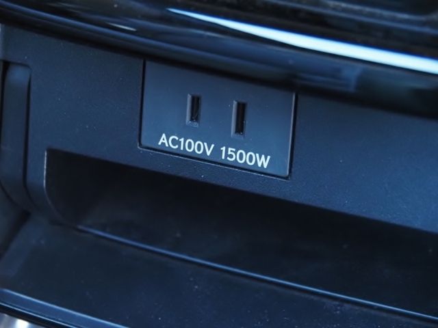 TOYOTA ALPHARD hybrid 4WD 2023