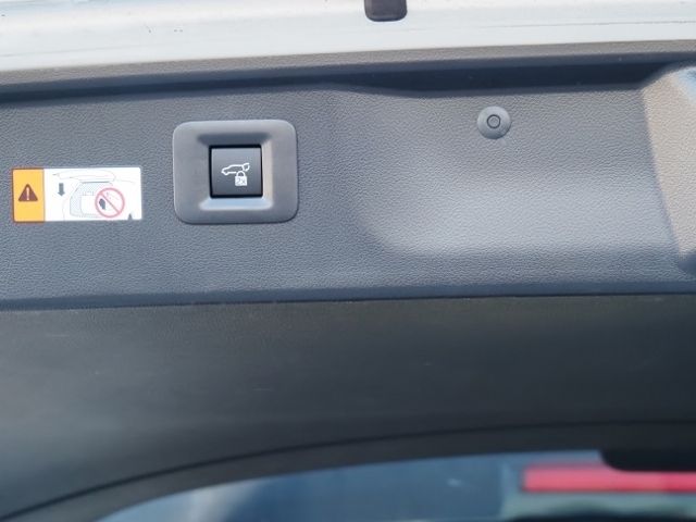 TOYOTA ALPHARD hybrid 4WD 2023