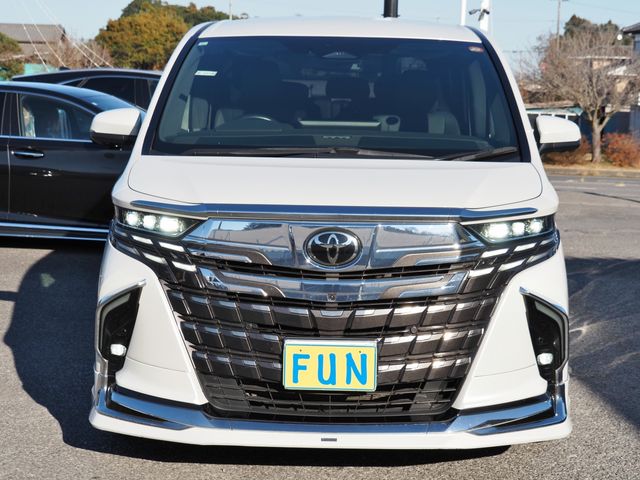 TOYOTA ALPHARD hybrid 4WD 2023