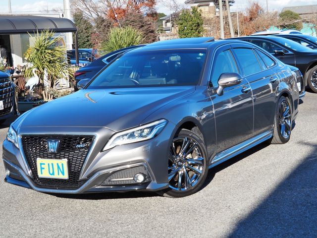 TOYOTA CROWN sedan hybrid 4WD 2021