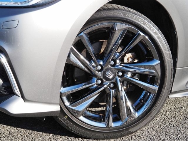 TOYOTA CROWN sedan hybrid 4WD 2021