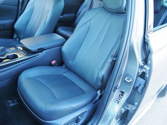 TOYOTA CROWN sedan hybrid 4WD 2021