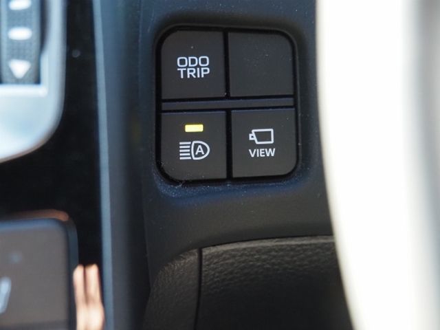 TOYOTA CROWN sedan hybrid 4WD 2021