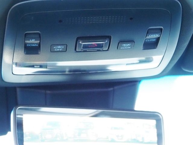 TOYOTA CROWN sedan hybrid 4WD 2021