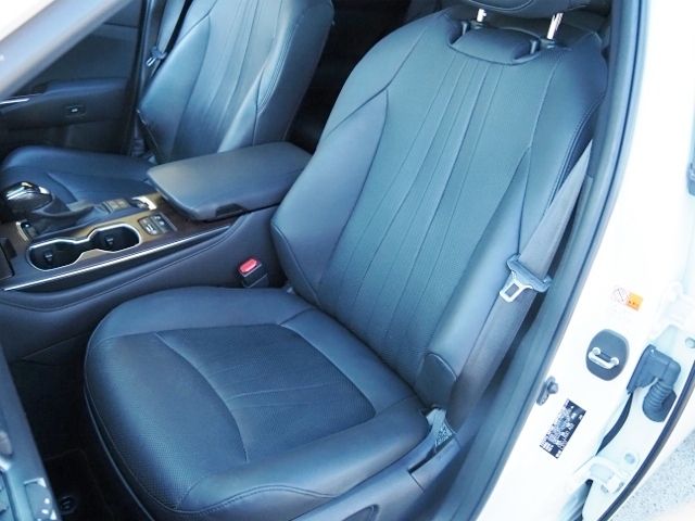 TOYOTA CROWN sedan hybrid 2022