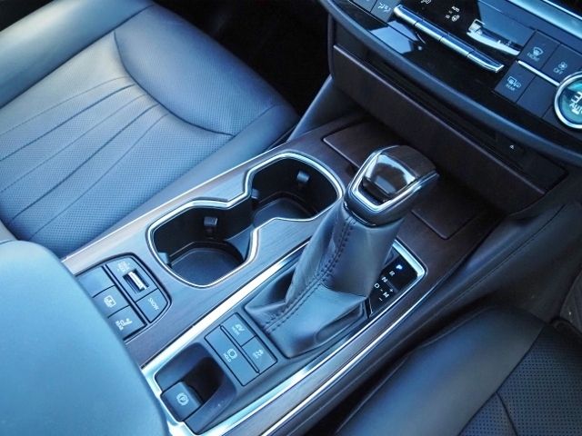 TOYOTA CROWN sedan hybrid 2022