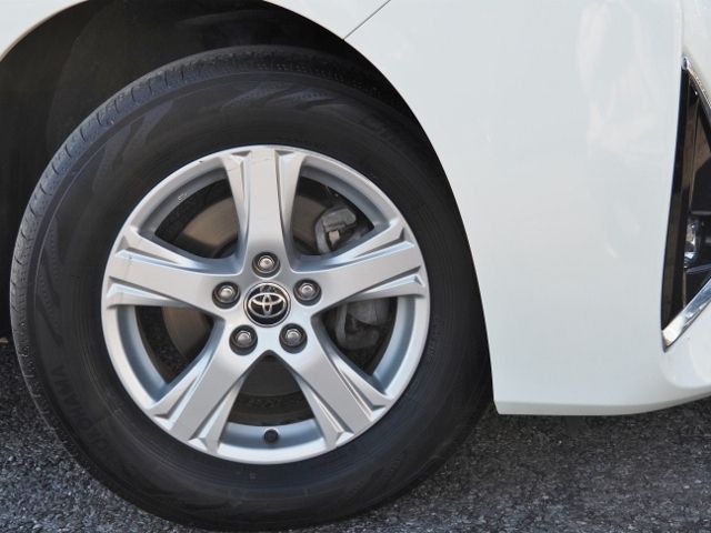 TOYOTA ALPHARD hybrid 4WD 2023