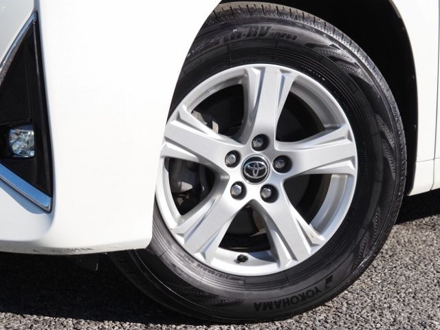 TOYOTA ALPHARD hybrid 4WD 2023