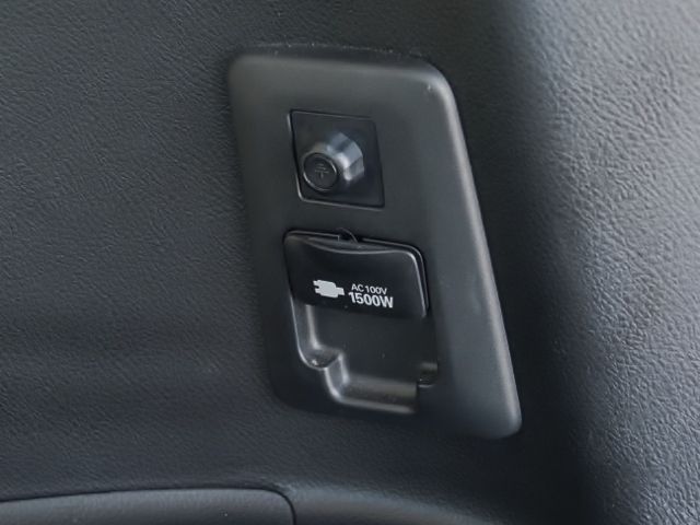 TOYOTA ALPHARD hybrid 4WD 2023