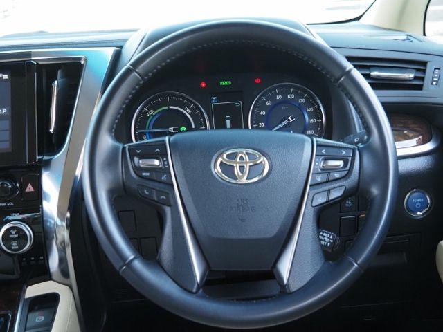 TOYOTA ALPHARD hybrid 4WD 2023