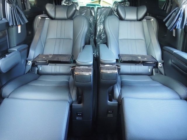 TOYOTA ALPHARD 4WD 2020