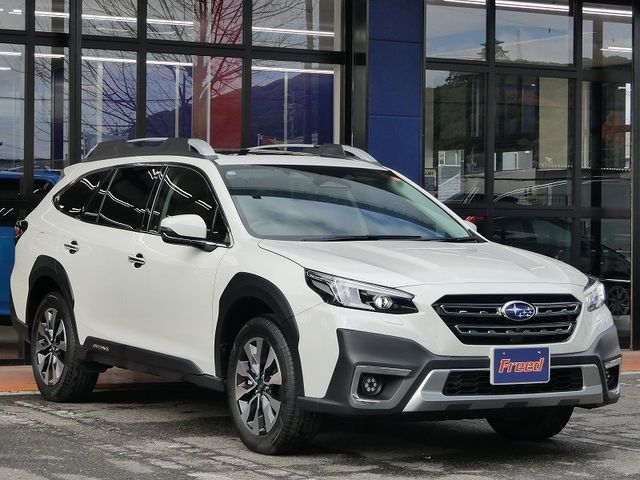 SUBARU LEGACY OUTBACK 2025