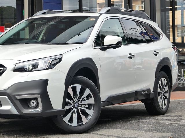 SUBARU LEGACY OUTBACK 2025