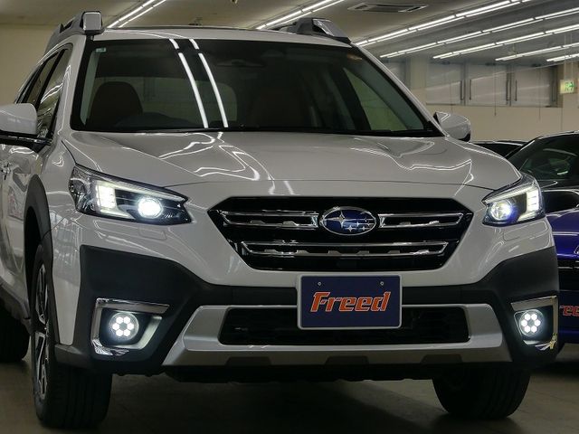 SUBARU LEGACY OUTBACK 2025