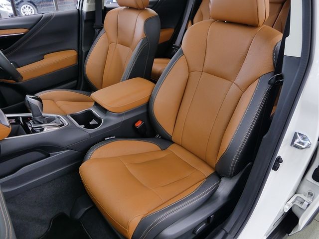 SUBARU LEGACY OUTBACK 2025