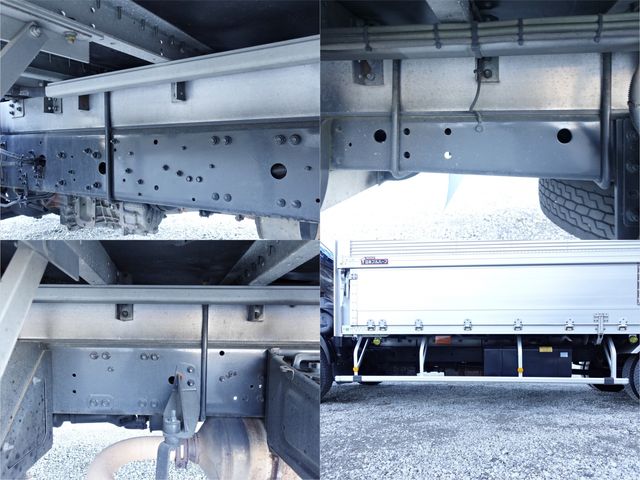 MITSUBISHI FUSOU FIGHTER 2011