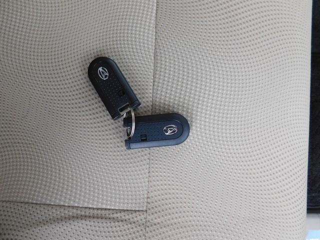 DAIHATSU TANTO 4WD 2018