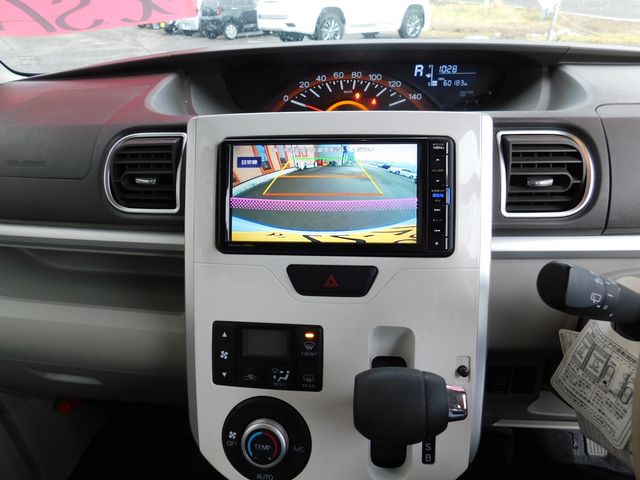 DAIHATSU TANTO 4WD 2018