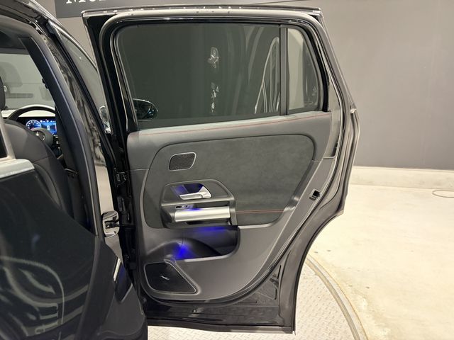 MERCEDES BENZ MERCEDES BENZ GLA class 2024