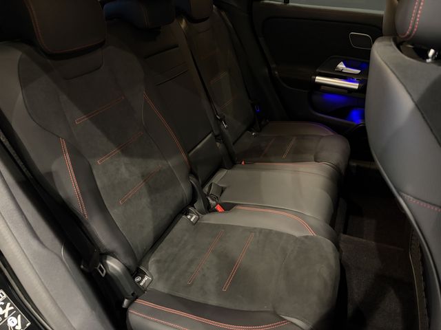 MERCEDES BENZ MERCEDES BENZ GLA class 2024