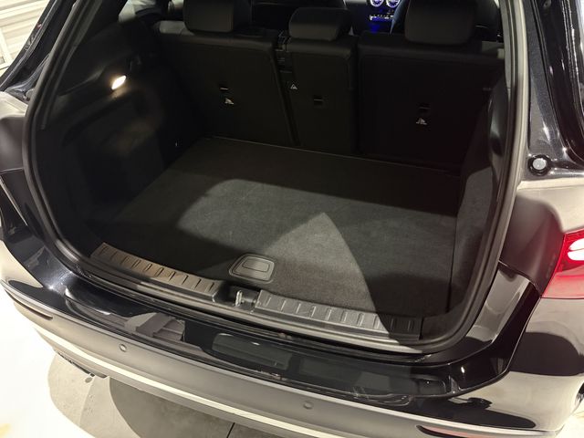 MERCEDES BENZ MERCEDES BENZ GLA class 2024