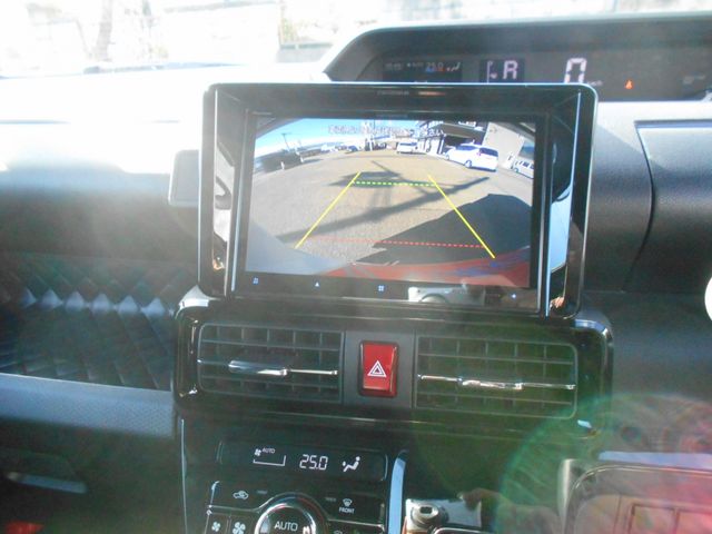 DAIHATSU TANTO CUSTOM 4WD 2021