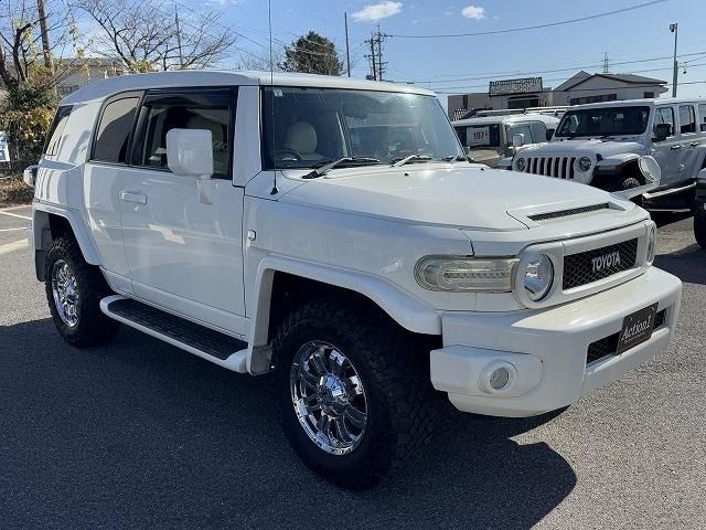 TOYOTA FJ CRUISER 4WD 2012
