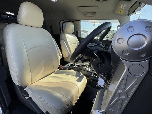 TOYOTA FJ CRUISER 4WD 2012