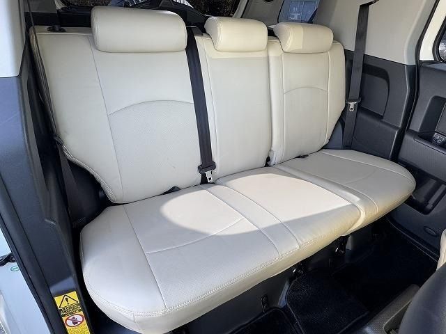 TOYOTA FJ CRUISER 4WD 2012