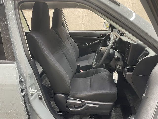 TOYOTA SUCCEED van 2WD 2015