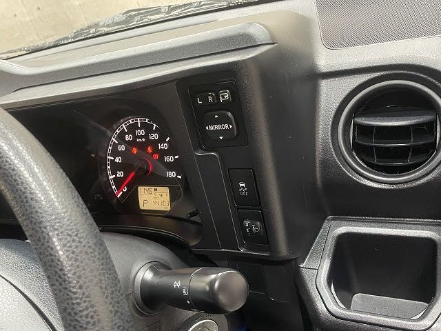 TOYOTA SUCCEED van 2WD 2015