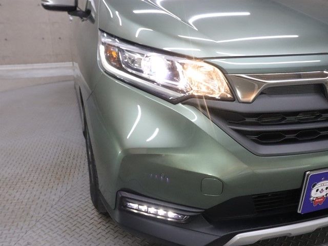 HONDA FREED 2023
