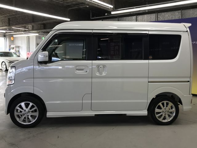 NISSAN NV100 CLIPPER RIO 4WD 2022